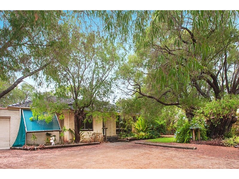 1058 Caves Road, Quindalup WA 6281