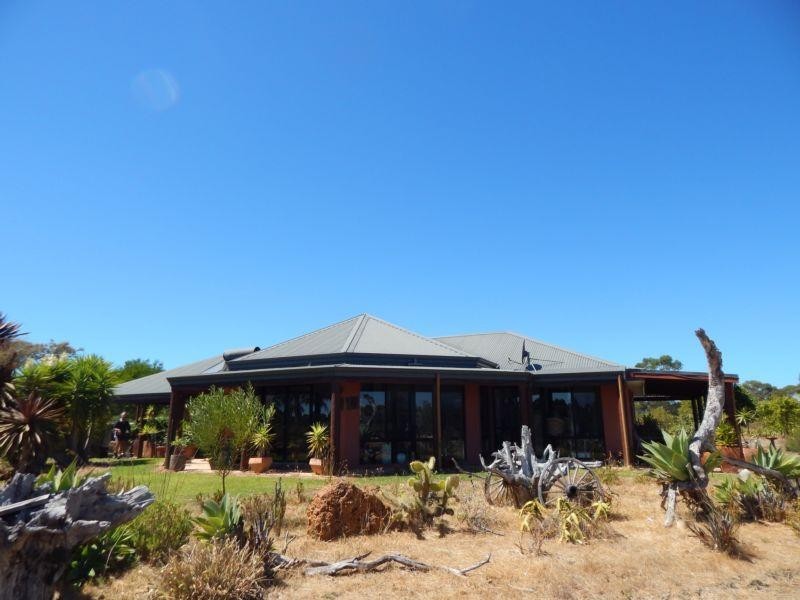 960 Bessell Road, Rosa Brook WA 6285