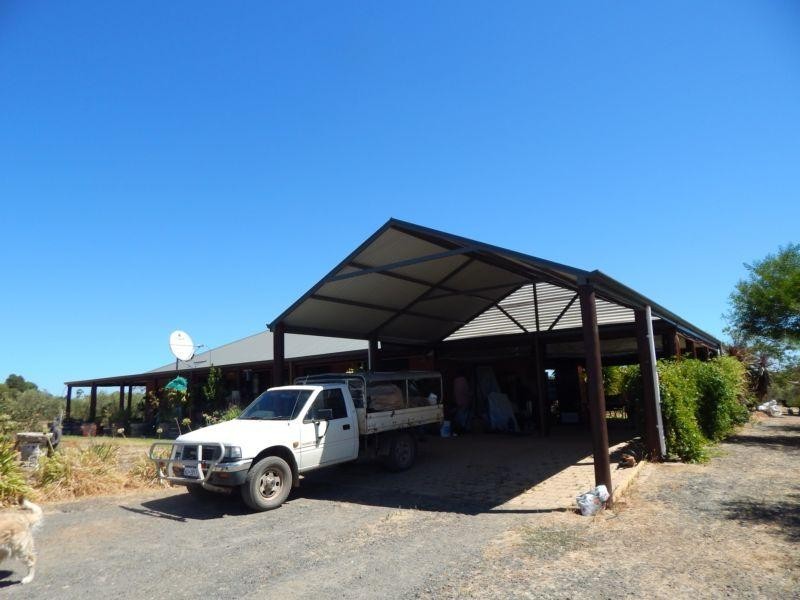 960 Bessell Road, Rosa Brook WA 6285