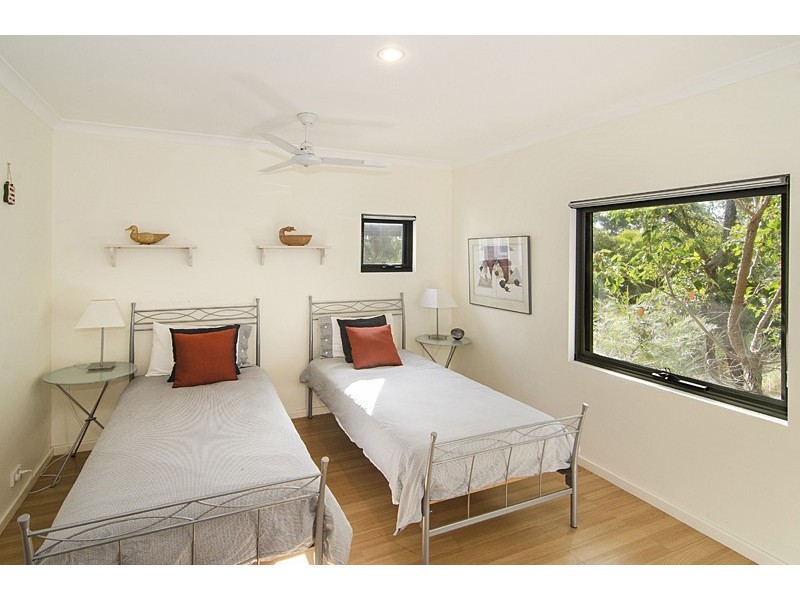 36 Eagle Bay Road, Eagle Bay WA 6281