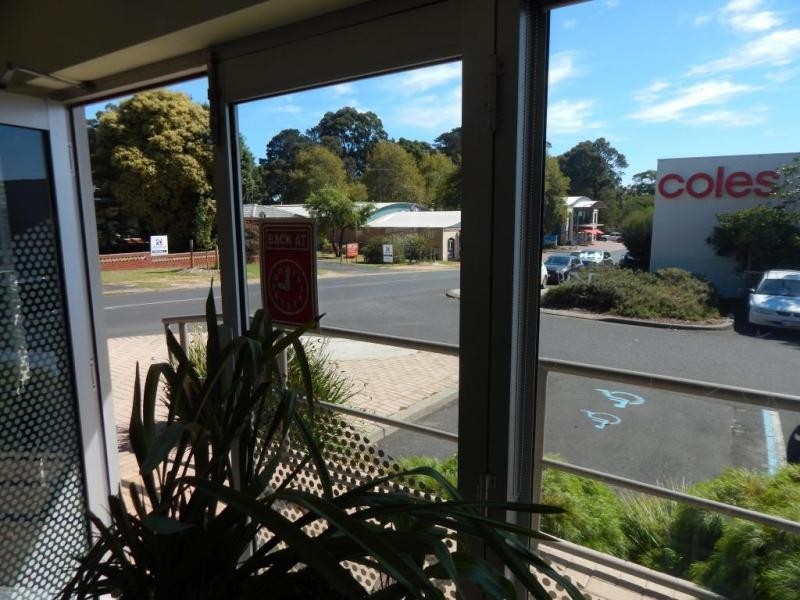 1/23 Fearn Avenue, Margaret River WA 6285