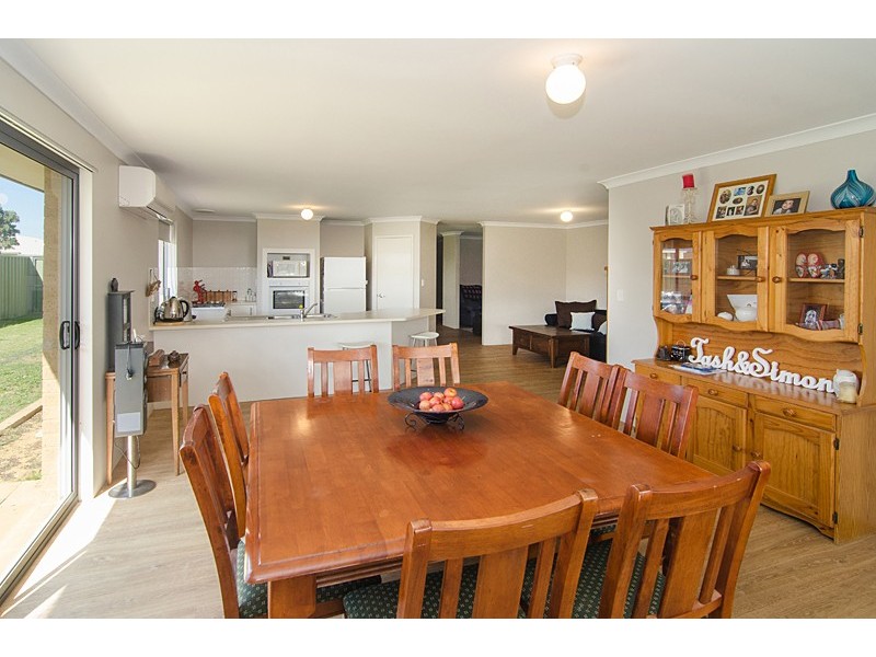 12 Tamarix Crescent, Margaret River WA 6285