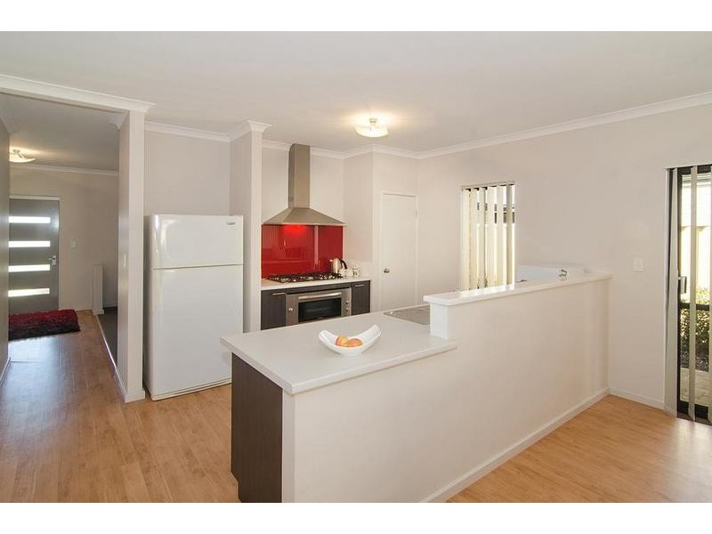 18 Matisse Way, Yalyalup WA 6280