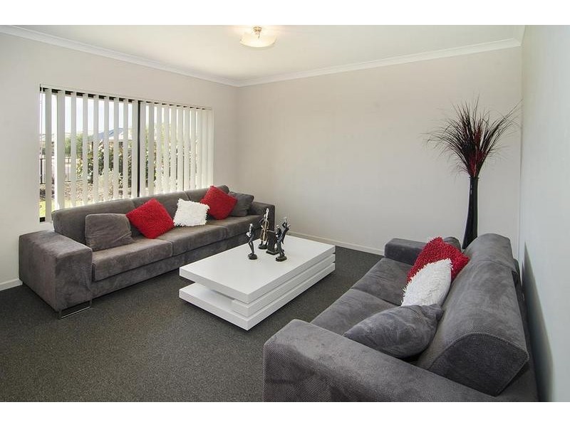 18 Matisse Way, Yalyalup WA 6280