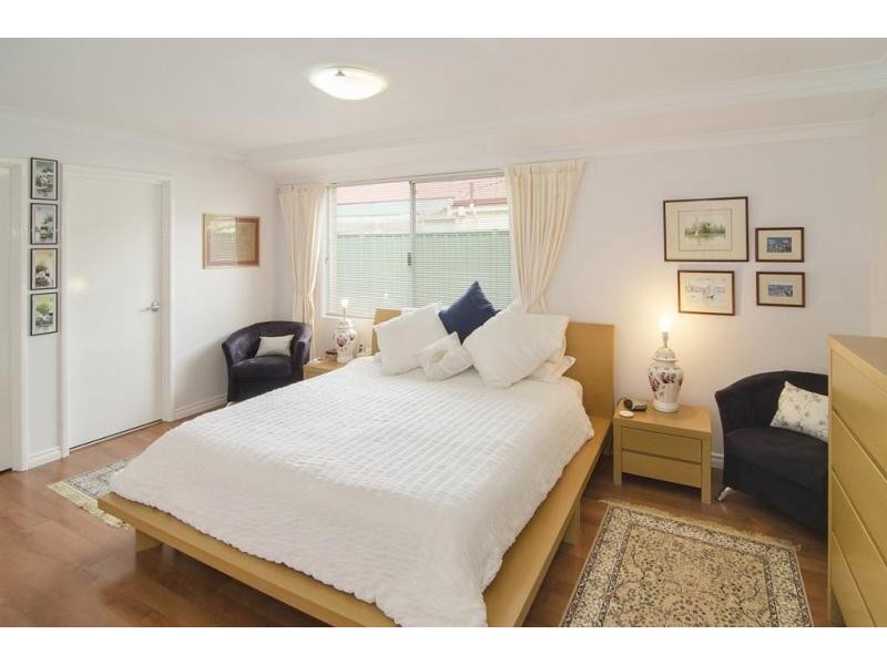 15 Beachgrove Place, Geographe WA 6280
