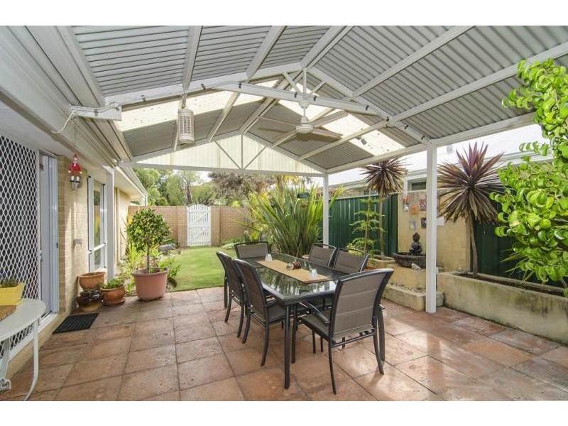 15 Beachgrove Place, Geographe WA 6280