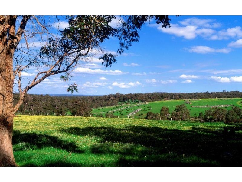 4/3220 Caves Road, Yallingup WA 6282