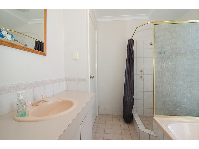 1/5 Cummins Court, Geographe WA 6280