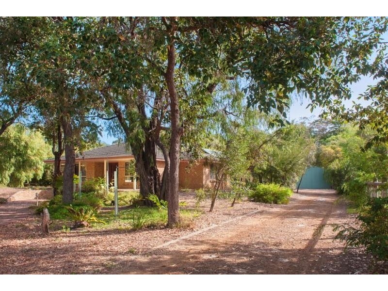 13 Kalgaritch Avenue, West Busselton WA 6280