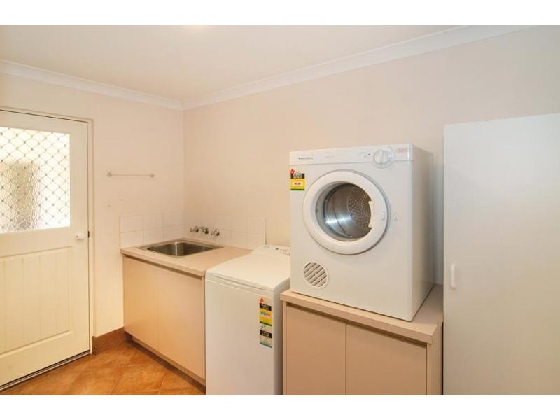 13 Kalgaritch Avenue, West Busselton WA 6280