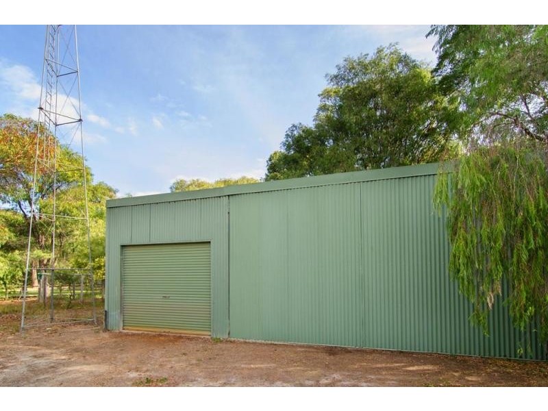 13 Kalgaritch Avenue, West Busselton WA 6280