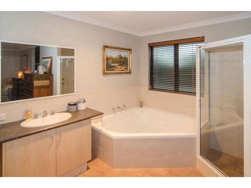 15 Seahorse Crescent, Geographe WA 6280