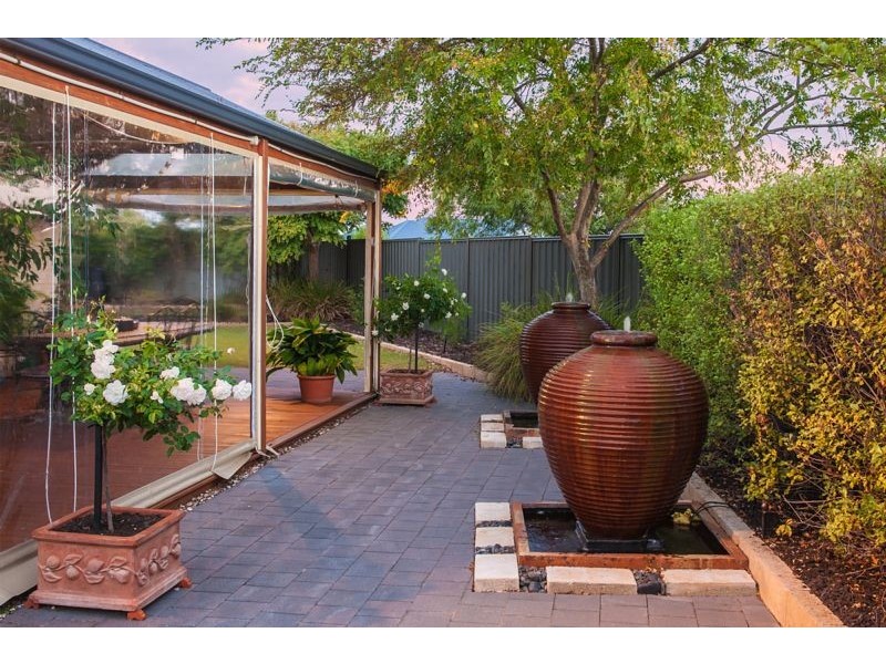 15 Seahorse Crescent, Geographe WA 6280