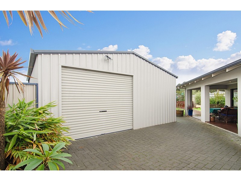 4 Lions Drive, Cowaramup WA 6284