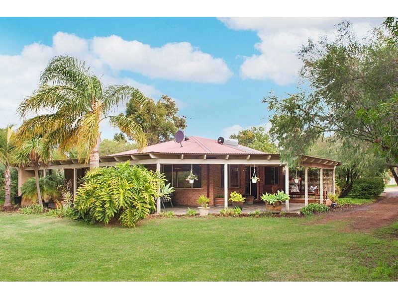 16 Windlemere Drive, Dunsborough WA 6281