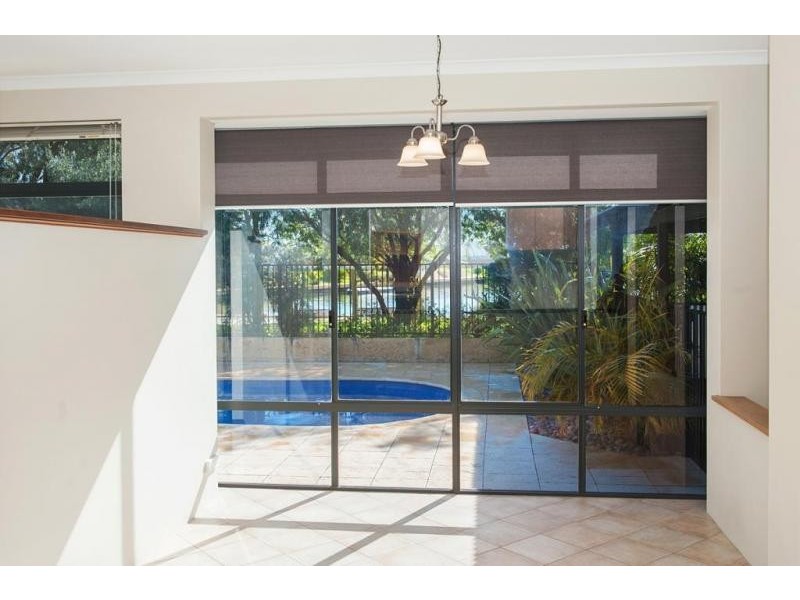 9 Mussel Court, Geographe WA 6280