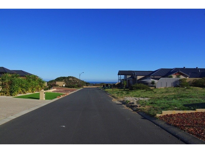 22 Lapwing Road, Dalyellup WA 6230