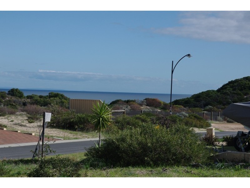 22 Lapwing Road, Dalyellup WA 6230