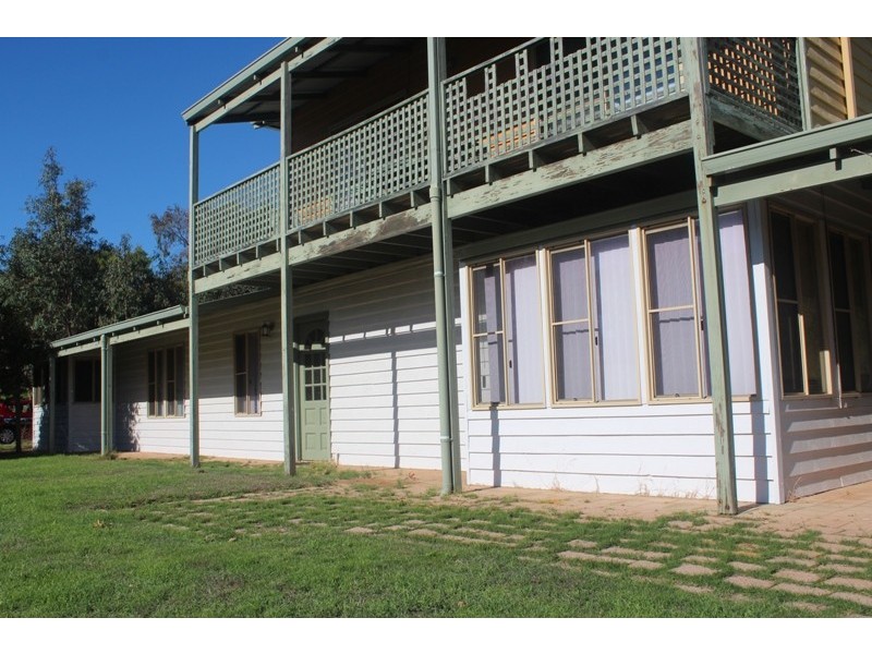 27 Eagle Bay Road, Eagle Bay WA 6281