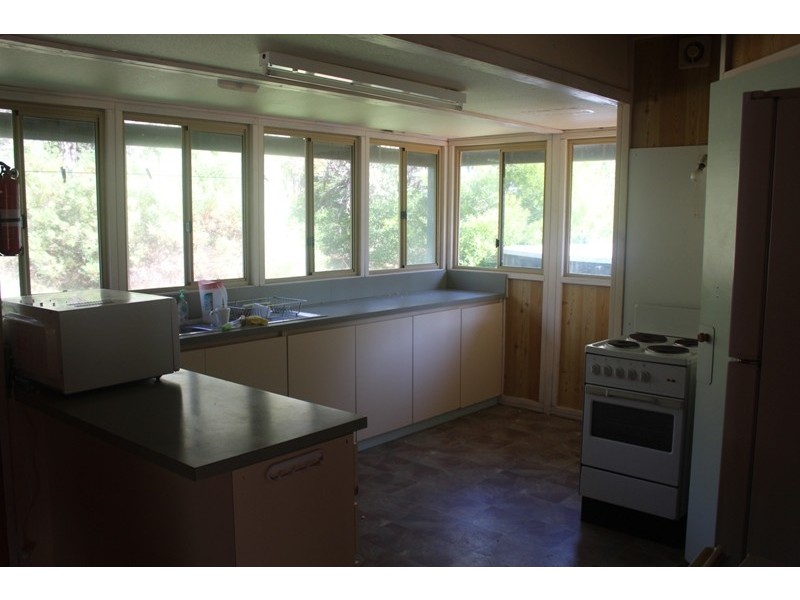 27 Eagle Bay Road, Eagle Bay WA 6281