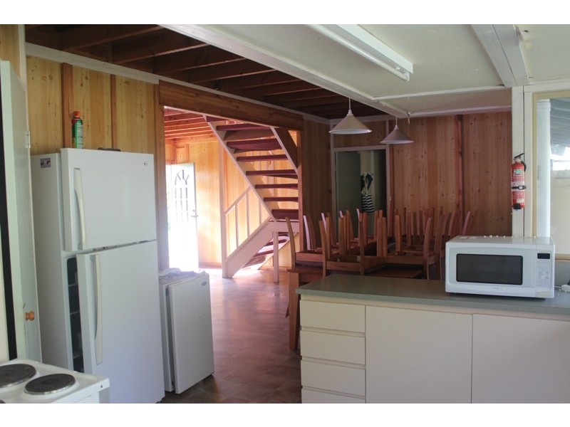 27 Eagle Bay Road, Eagle Bay WA 6281