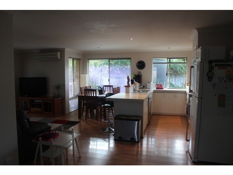 10 Larch Loop, Margaret River WA 6285