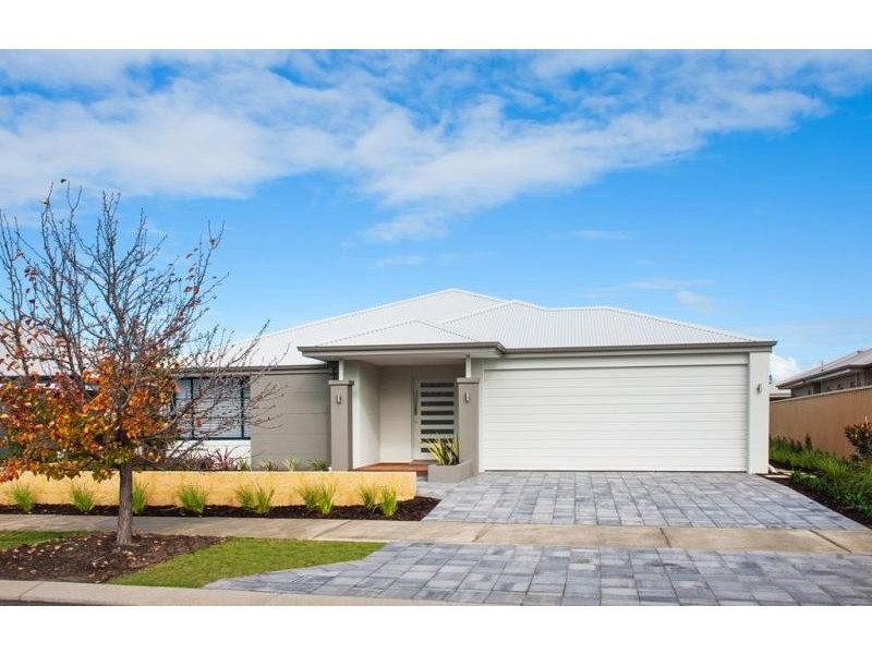 24 Almond Parkway, Yalyalup WA 6280