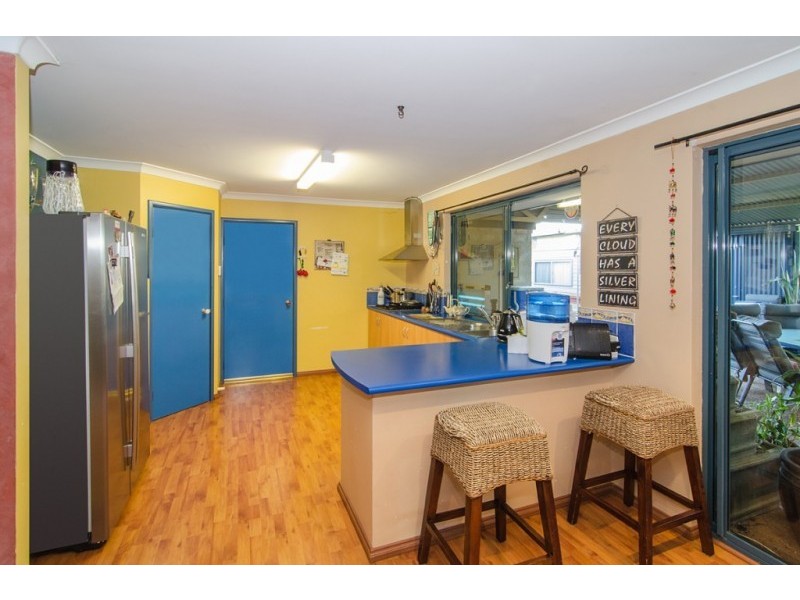 25 Glen Eagles Grove, West Busselton WA 6280