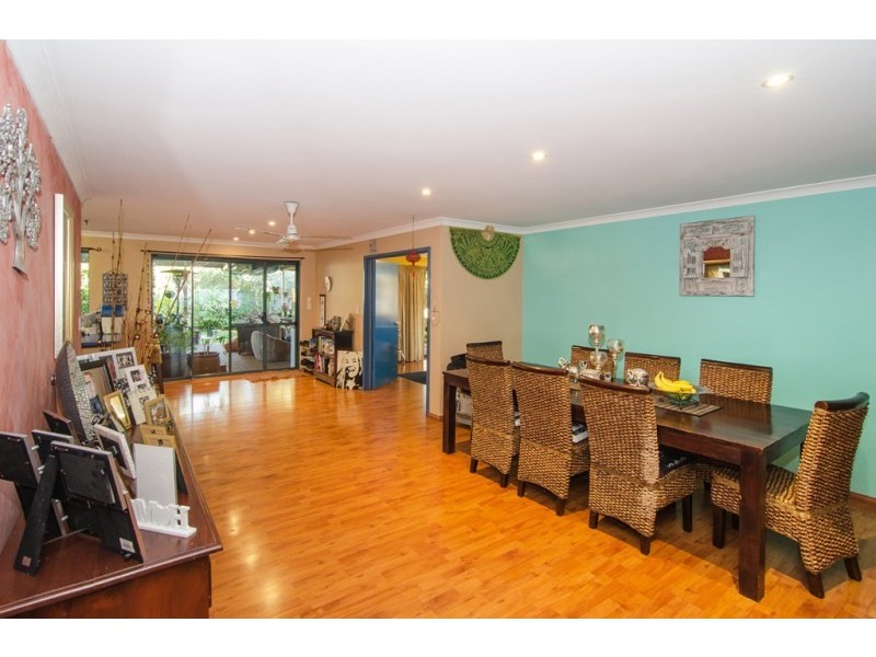 25 Glen Eagles Grove, West Busselton WA 6280