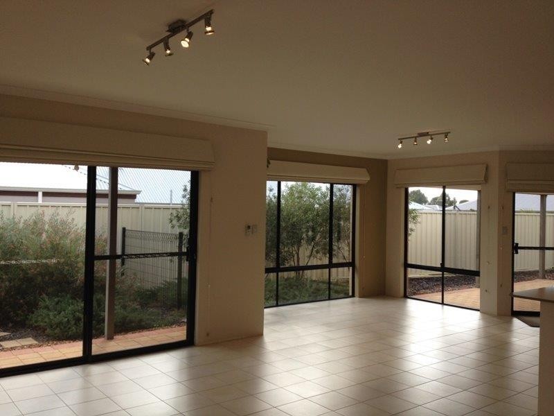 134 Dunsborough Lakes Drive, Dunsborough WA 6281