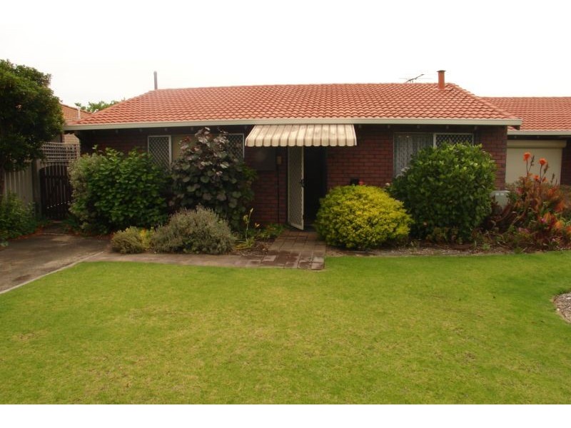 1/4 Court Street, West Busselton WA 6280