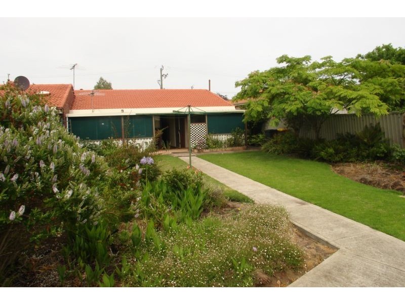 1/4 Court Street, West Busselton WA 6280