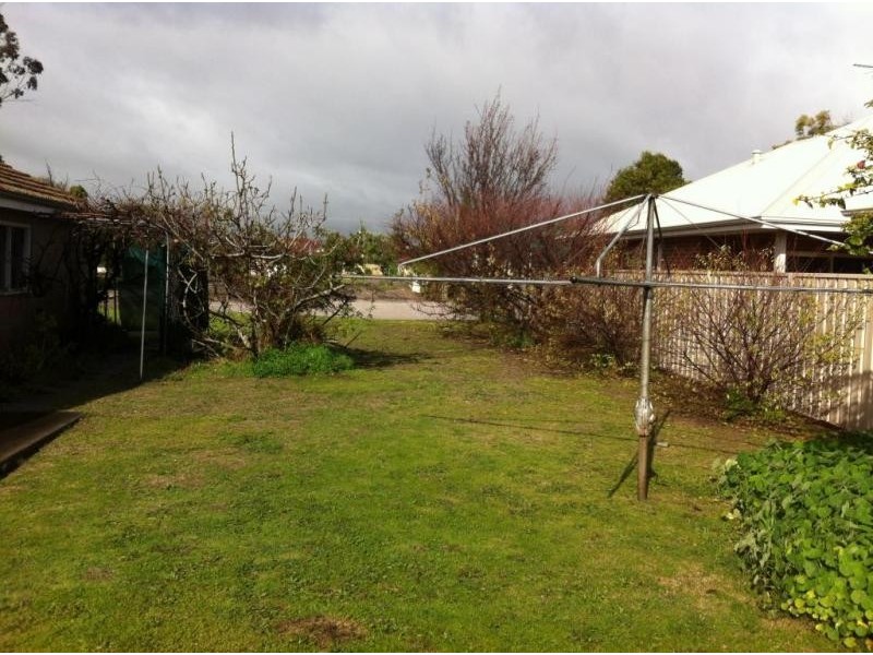 108 Kent Street, Busselton WA 6280