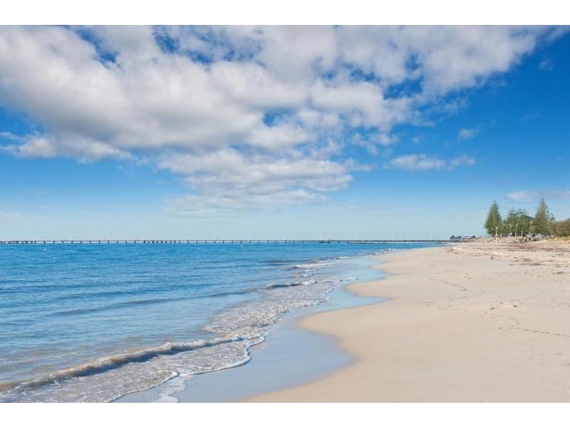 4 Albatross Court, Broadwater WA 6280