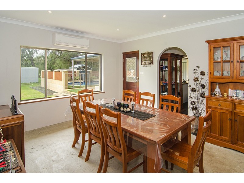 42 Inlet Drive, Reinscourt WA 6280