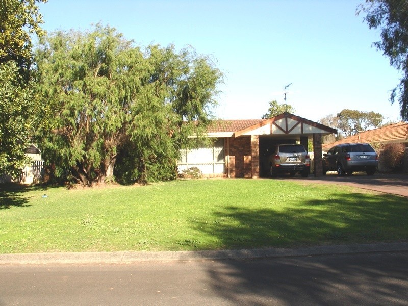 11 David Drive, Geographe WA 6280