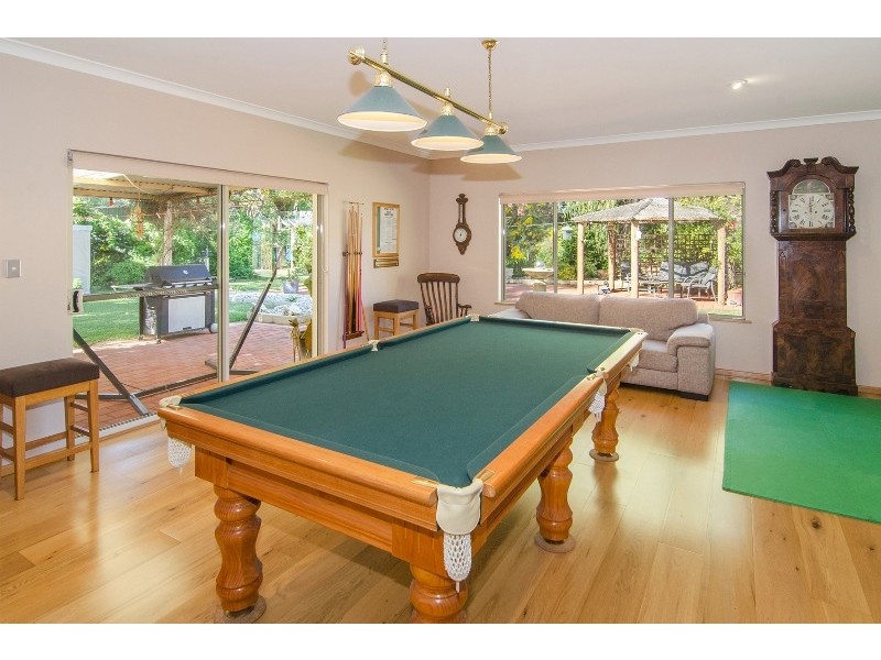 12 Klaehn Crescent, Yalyalup WA 6280