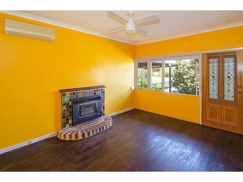 6 Farley Road, Capel WA 6271