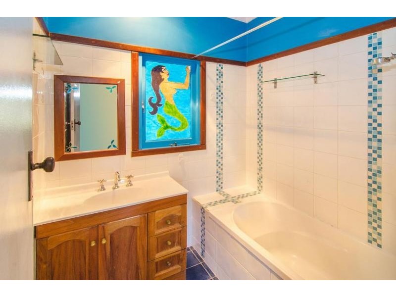 6 Farley Road, Capel WA 6271