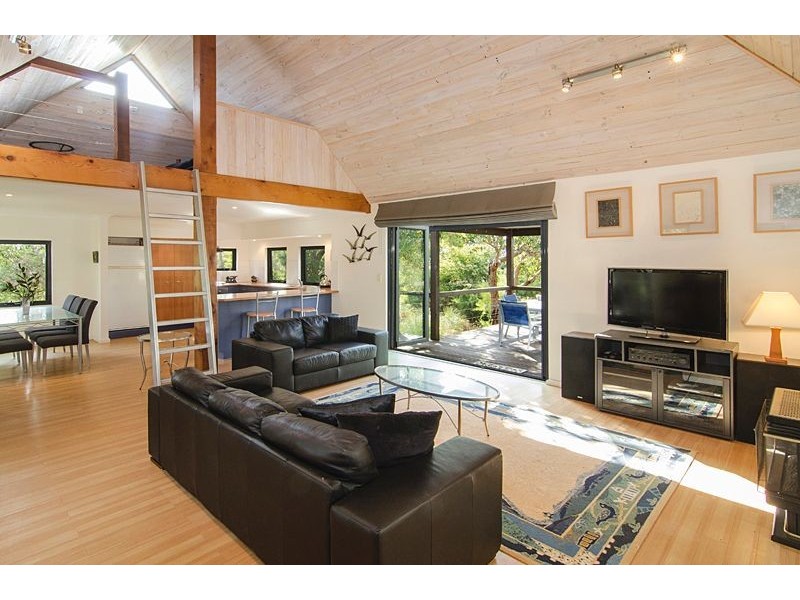 36 Eagle Bay Road, Eagle Bay WA 6281