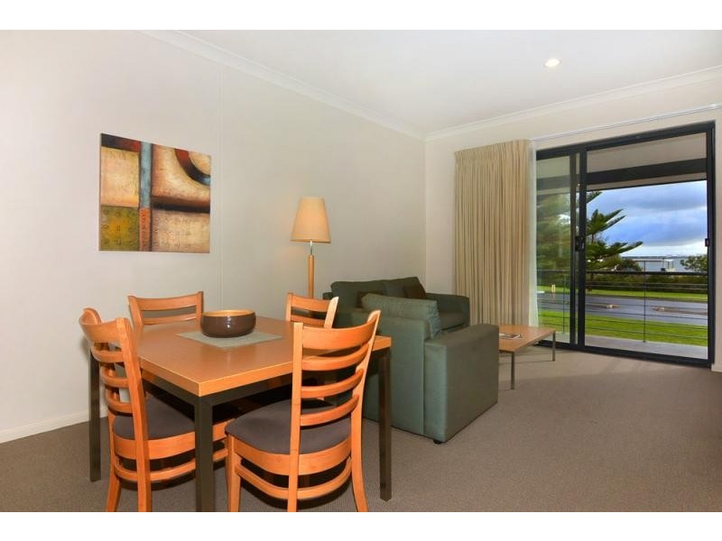16/14 Lyons Cove, Bunbury WA 6230