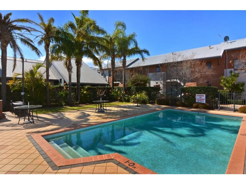 16/14 Lyons Cove, Bunbury WA 6230
