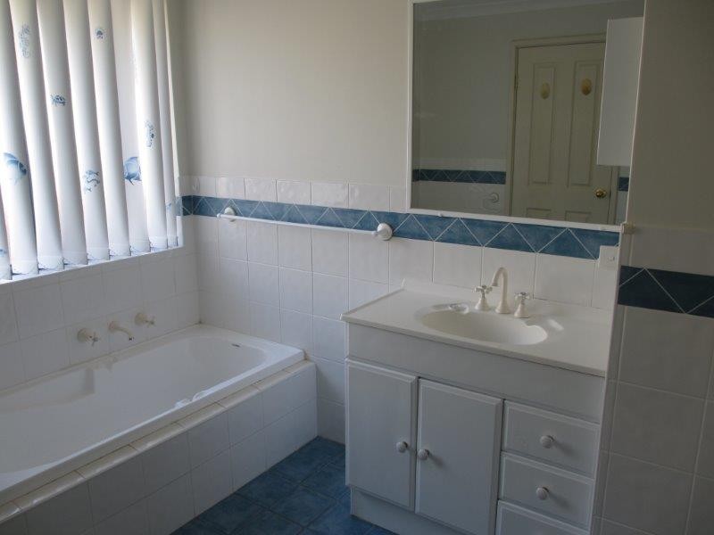 96 College Avenue, Busselton WA 6280