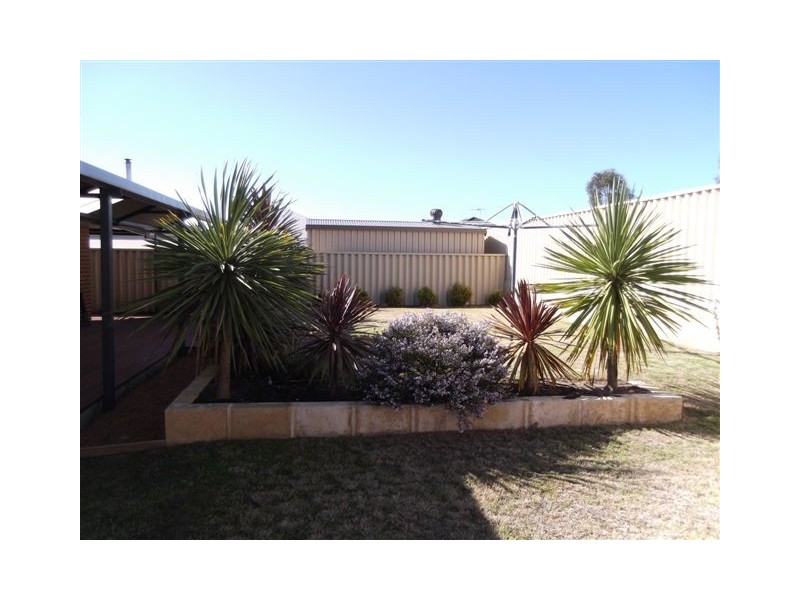 5 Musk Close, Busselton WA 6280