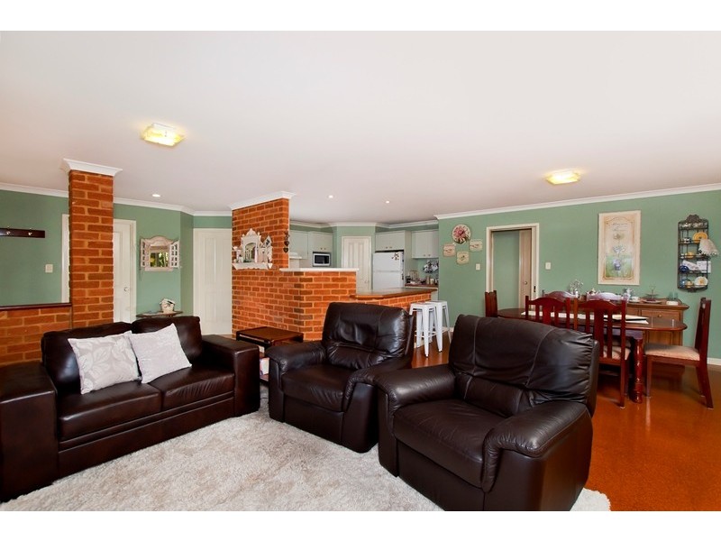 1 Jones Way, Abbey WA 6280