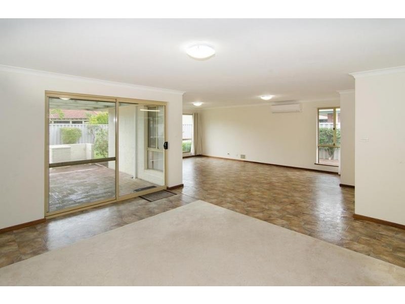 B/9 Raven Place, West Busselton WA 6280