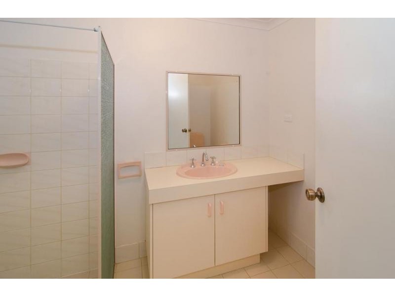 B/9 Raven Place, West Busselton WA 6280