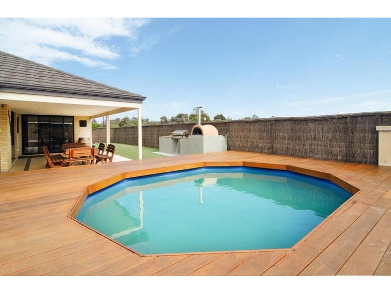 1 Herb Brace, Yalyalup WA 6280