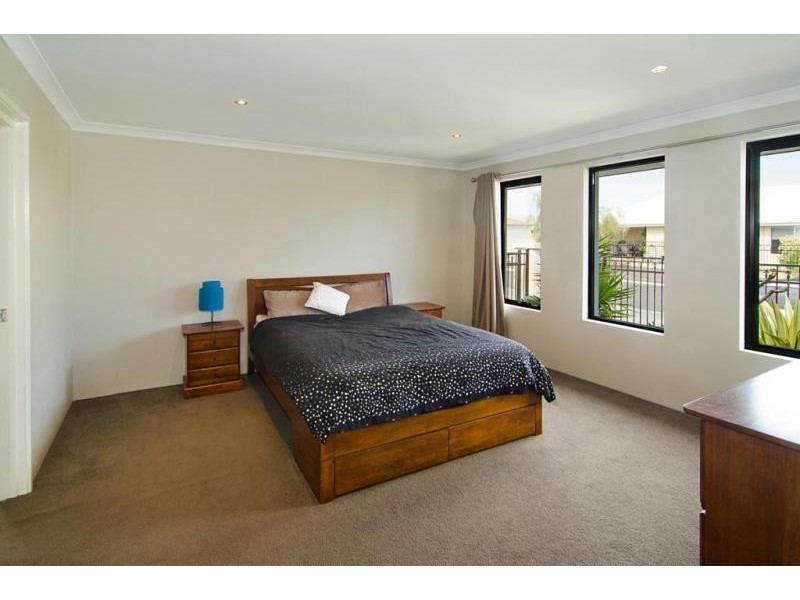 1 Herb Brace, Yalyalup WA 6280