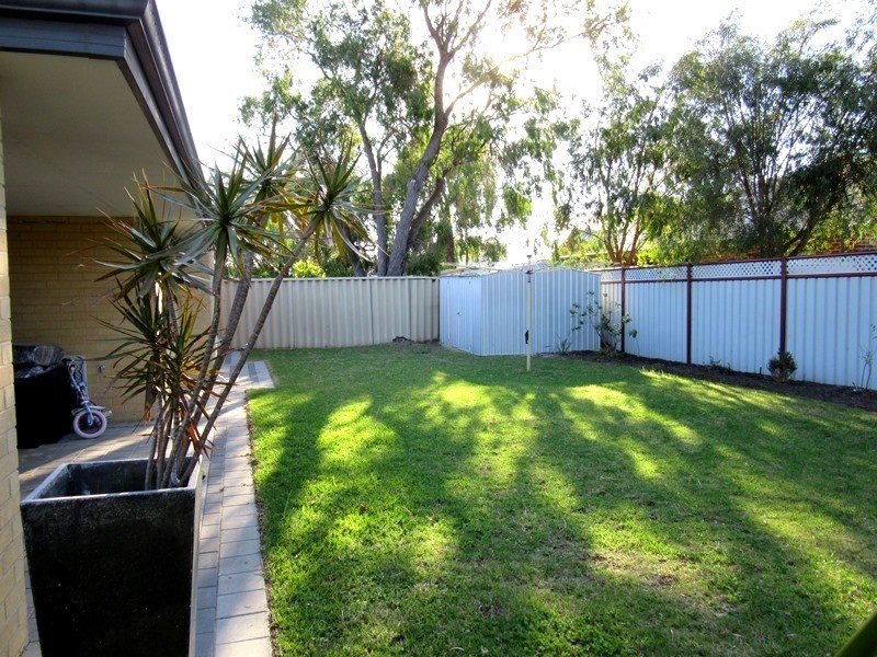 15 Currawong Drive, Busselton WA 6280